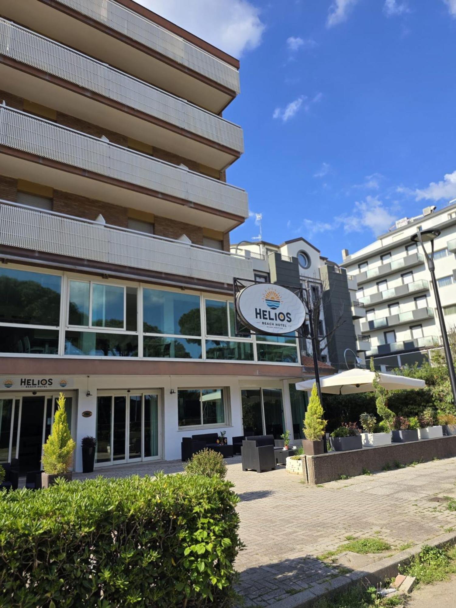 Hotel Helios Beach Milano Marittima Buitenkant foto